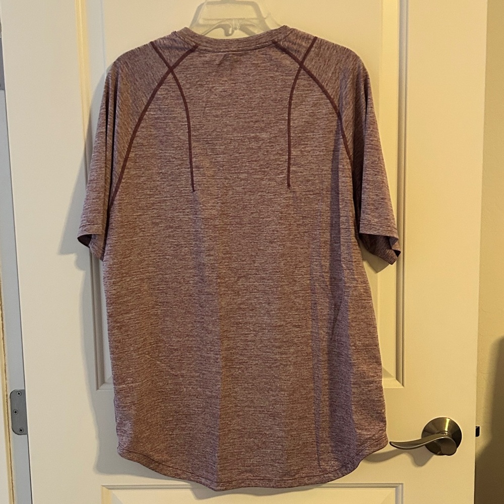 Legends Workout Tee - Picture 5 of 5